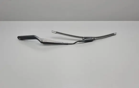 Mini Cooper Countryman R60 Front wiper blade arm 178539 61619806442 9806442