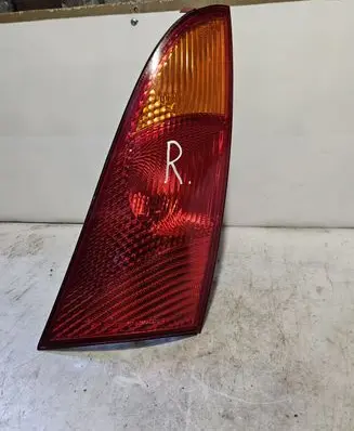 Ford Focus Rear/tail lights 1M5113404