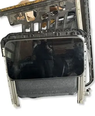Infiniti M30 Sunroof set 