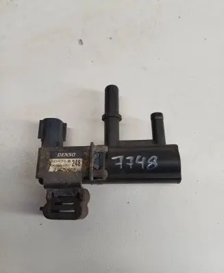 Jaguar X-Type Turbo solenoid valve 1X439C915BB 1362002480