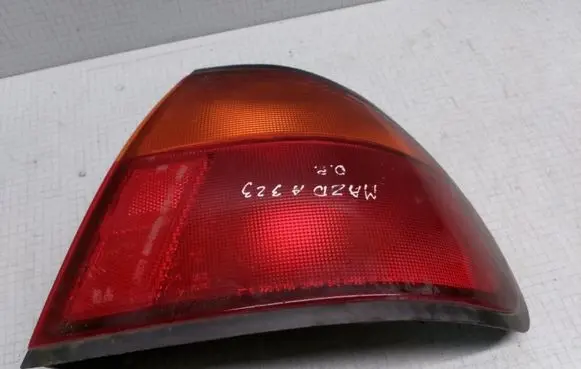 Mazda 323 F Rear/tail lights 22061700