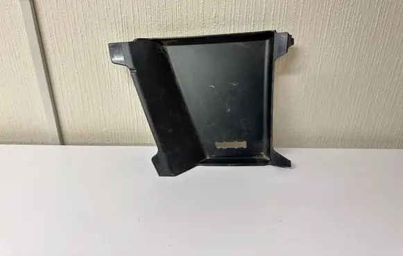 Audi Q7 4M Other body part 4M0807152