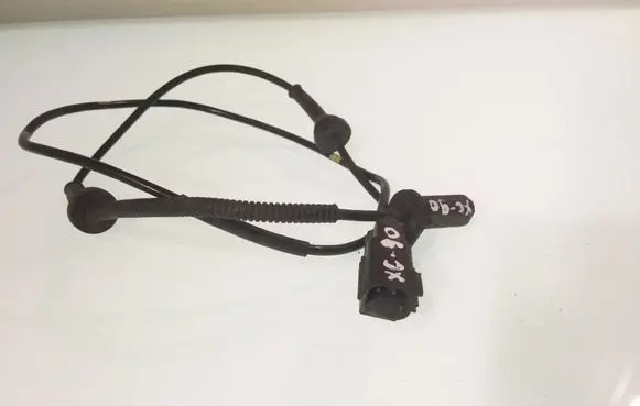 Volvo XC90 ABS brake wheel speed sensor 30682479