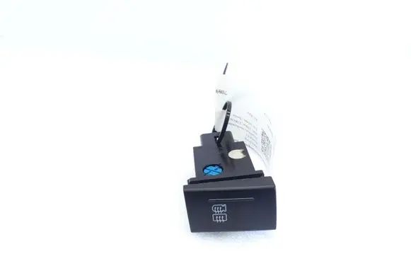 SsangYong Rexton Windscreen/window heater switch 864W02500