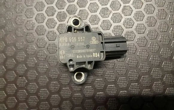 Audi A4 S4 B7 8E 8H Airbag deployment crash/impact sensor 8P0955557