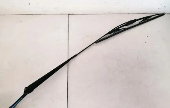 Audi A3 S3 8L Front wiper blade arm 1j1955410a
