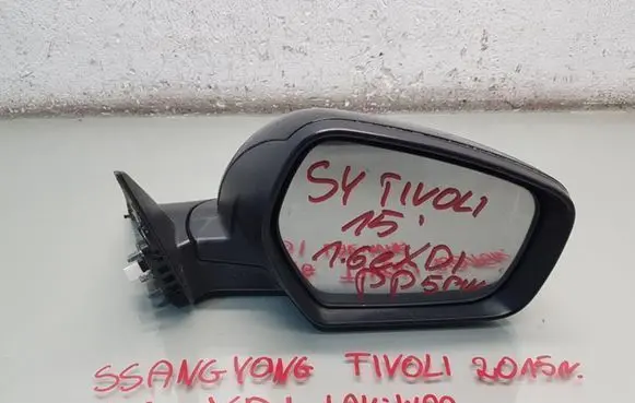 SsangYong Tivoli Front door electric wing mirror