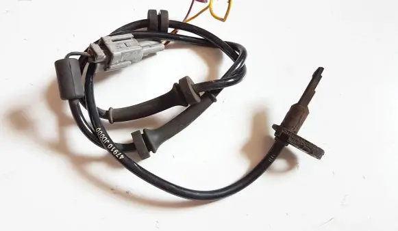 Nissan Qashqai ABS brake wheel speed sensor 47910JD000 0235007905
