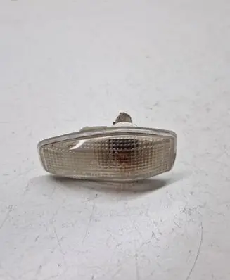 KIA Sorento Front fender indicator light 923033B1