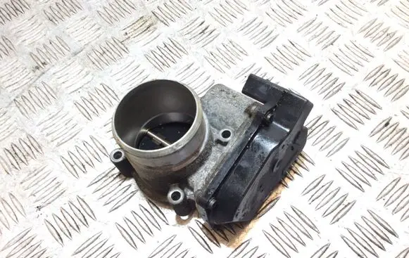 Audi A4 S4 B7 8E 8H Electric throttle body valve 06F133062G