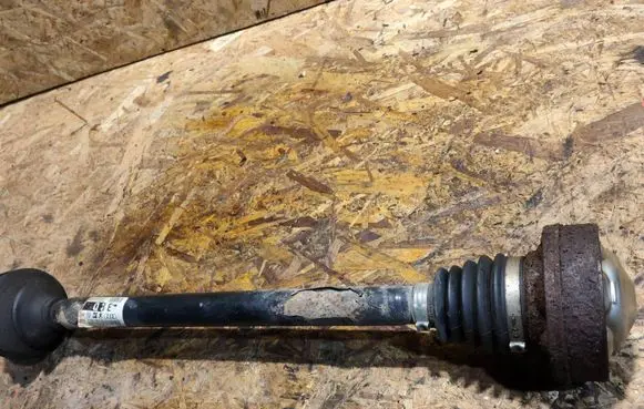 Audi A8 S8 D3 4E Rear driveshaft 4E0501203E