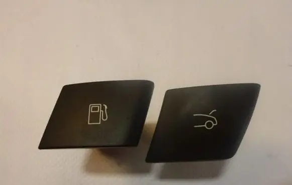Citroen DS5 Tailgate/trunk/boot open switch 