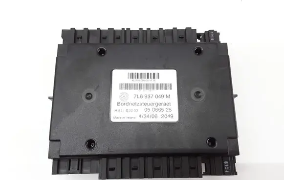 Volkswagen Touareg I Comfort/convenience module 7L6937049M