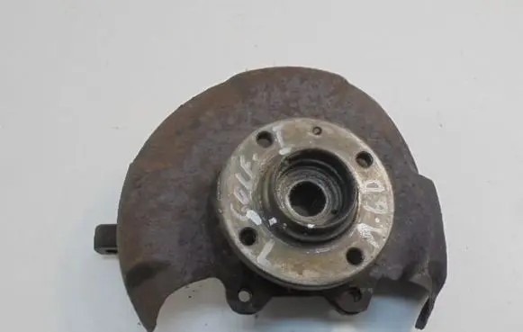 Volkswagen Golf I Front wheel hub spindle knuckle 