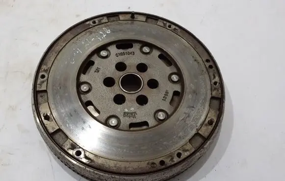 Citroen C4 III e-C4 Dual mass flywheel 9813701180