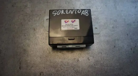 KIA Sorento Central body control module 95700-2P200