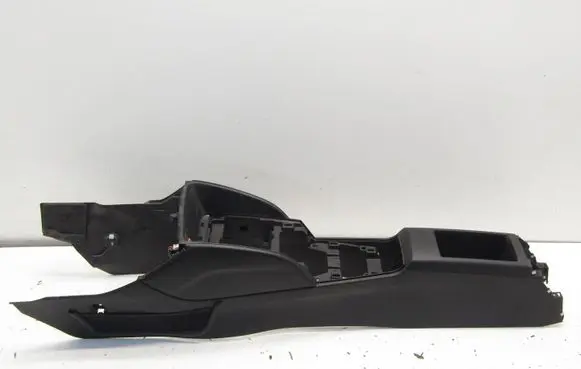 Audi A3 S3 8V Center console 8V2863241