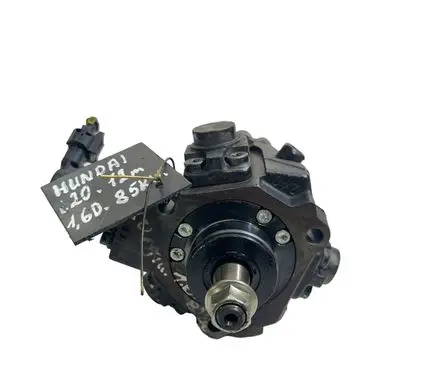 Hyundai i20 (PB PBT) Fuel injection high pressure pump 331002A420 7503375 0445010206