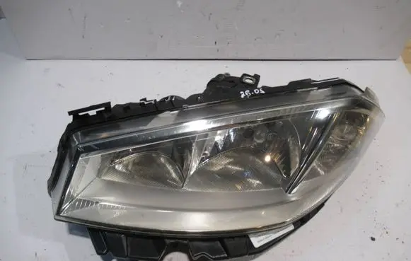 Renault Megane II Headlight/headlamp
