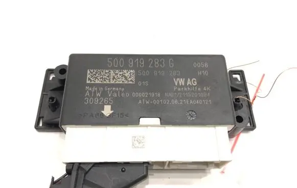 Skoda Fabia Mk3 (NJ) Parking PDC control unit/module 5Q0919283G