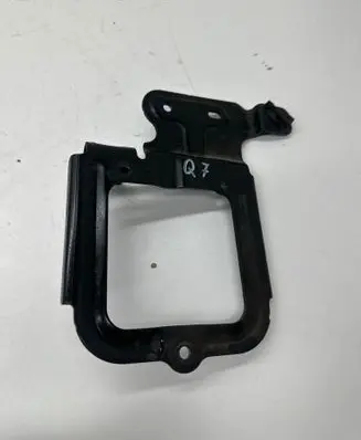 Audi Q7 4L Other engine bay part 7L0906287A SF03Z140SB