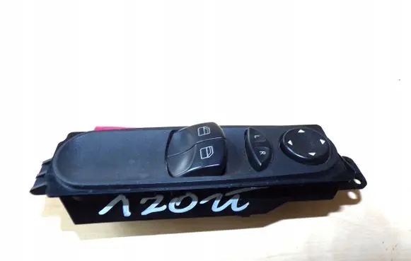 Volkswagen Crafter Quarter vent window switch A906
