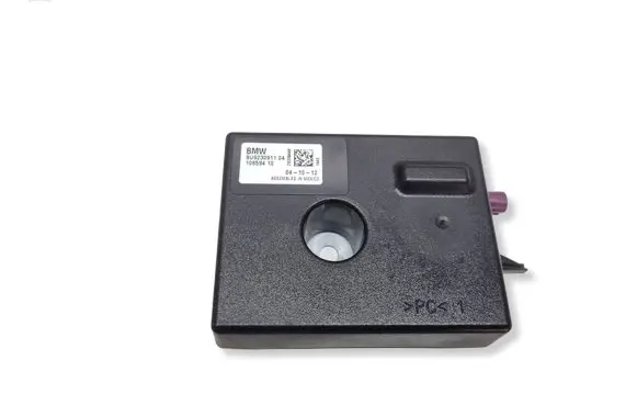 BMW X6 E71 Aerial antenna amplifier 9230911