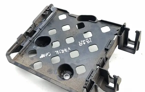 Audi Q5 SQ5 Engine control unit holder 80A907647A