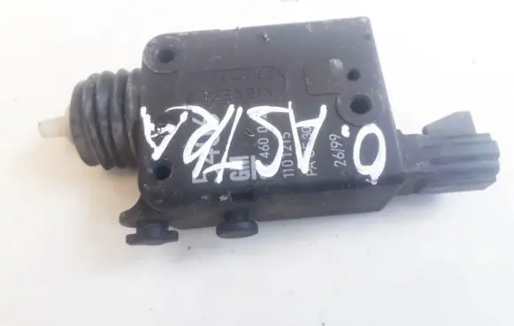 Opel Astra F Central locking motor 1101215 5406