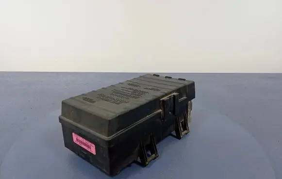 Chrysler Grand Voyager IV Fuse box set 04727480AC