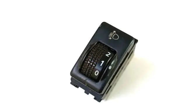 Nissan X-Trail T30 Headlight level height control switch