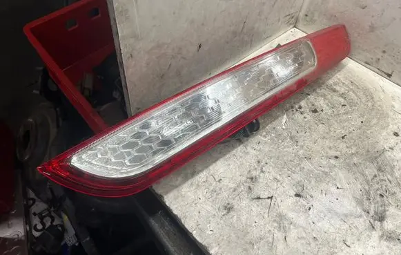 Ford Focus Rear/tail lights 8M5113404A
