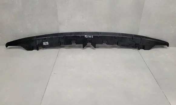 BMW 5 G60 G61 Engine bonnet/hood lock trim molding 64115A0A8C3 6411