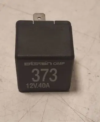 Volkswagen Transporter - Caravelle T4 Other relay 8D0951253A PA66GF30
