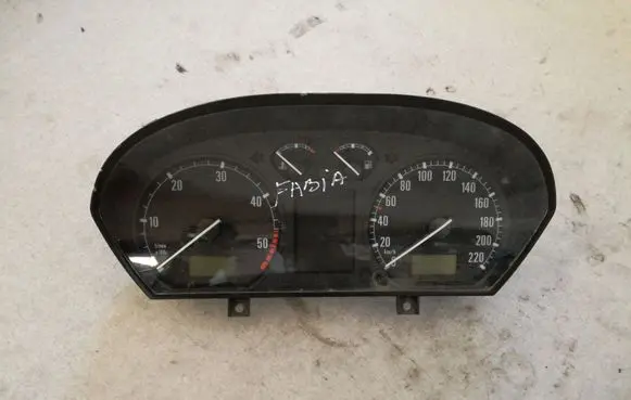 Skoda Fabia Mk1 (6Y) Speedometer (instrument cluster) 6Y1920880H