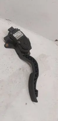 Renault Laguna III Accelerator throttle pedal 0280755085 1800500011R