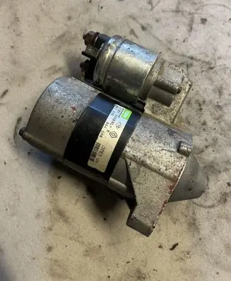 Renault Kangoo I Starter motor 867838 D7E1