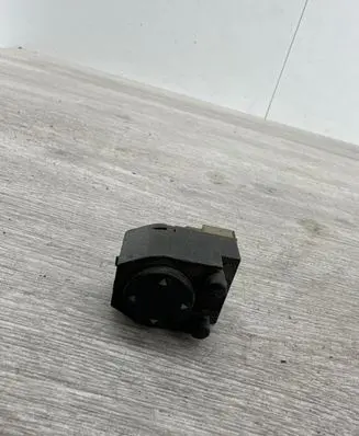 Audi 80 90 S2 B4 Wing mirror switch 893959565