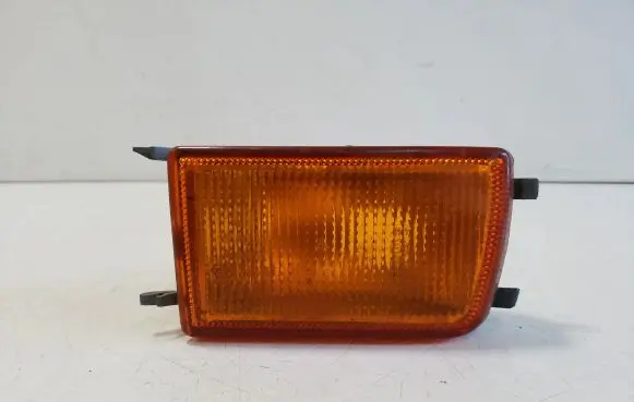Volkswagen Golf III Front indicator light 4250300002