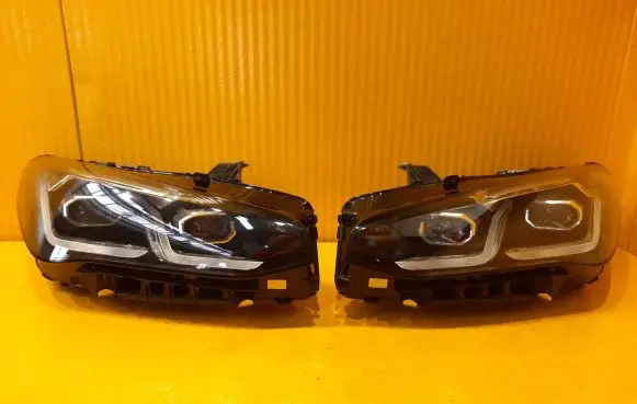 BMW 2 Active Tourer U06 Headlight/headlamp 5A42247 5A42248
