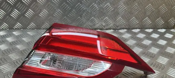 Ford Fiesta Tailgate rear/tail lights H1BB13A602BH