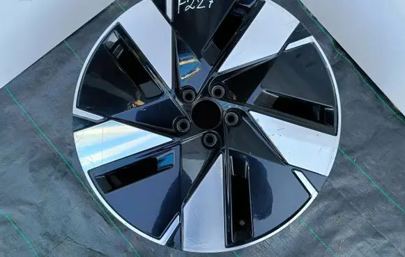 Volvo XC40 R16 alloy rim 