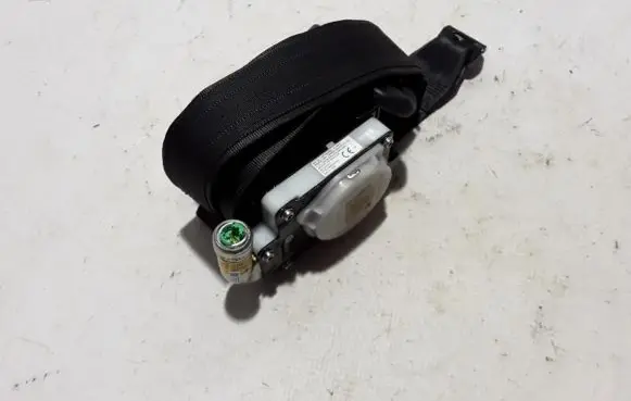 Ford Ranger Front seatbelt