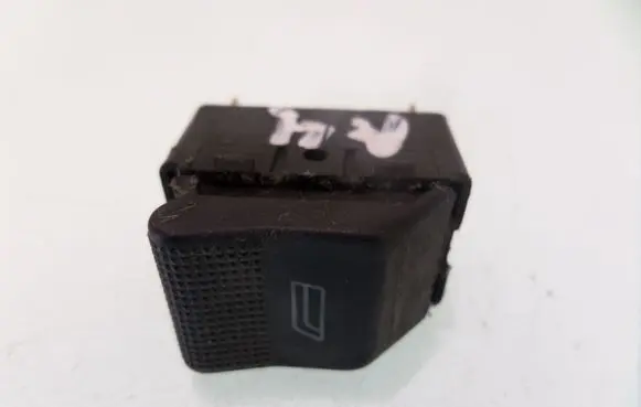 Audi A4 S4 B5 8D Electric window control switch 4D095985501C