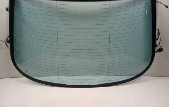 Mercedes-Benz E W210 Rear windscreen/windshield window 5337BBSEB