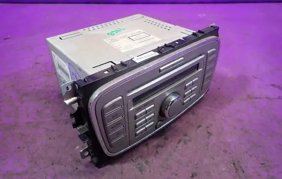 Ford Focus C-MAX Radio/CD/DVD/GPS head unit 