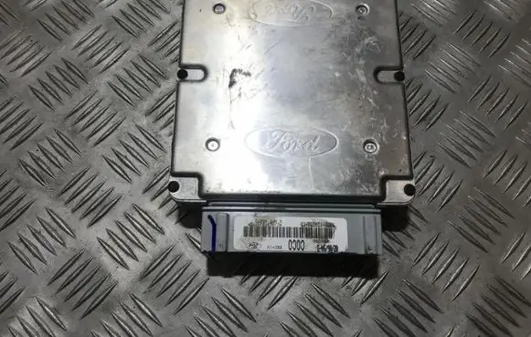 Ford Mondeo MK I Engine control unit/module 93bb12a650cd 93bb-12a650-cd