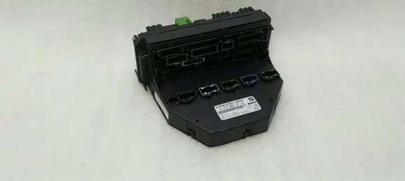 Mercedes-Benz CLS C218 AMG SAM control unit A2129003714