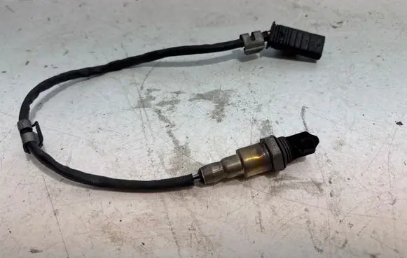 BMW 7 G11 G12 Lambda probe sensor 8593852 0281004651