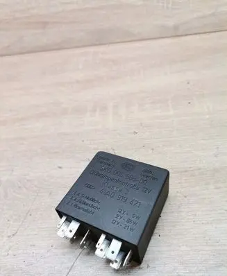 Audi A6 S6 C5 4B Other relay 4A0919471 5KG00656800